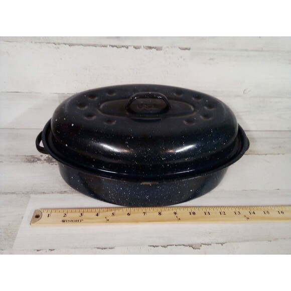 Medium Blue Roaster Pan / Great For All Occasions / Some Wear - Picture 16 of 16